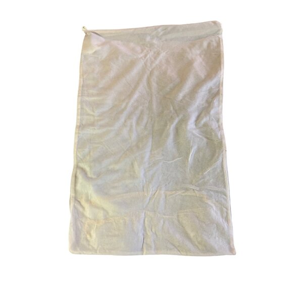 Sleep Guard Zippered Pillow Protector 100% Polyester Hypoallergenic 20"x28" - Picture 4 of 5